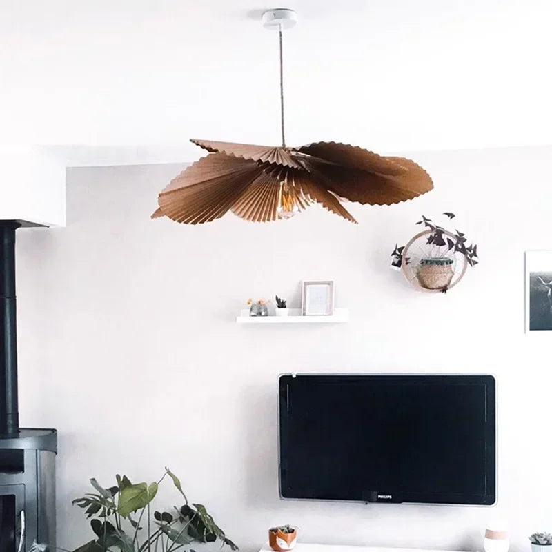 lampe suspendue moderne feuilles plissées marron clair salon chambre lumière blanc neutre chaleureuse
