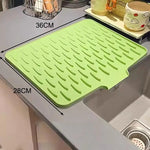 tapis cuisine silicone gris surface rugueuse drainage rapide antidérapant moderne incliné résistant chaleur