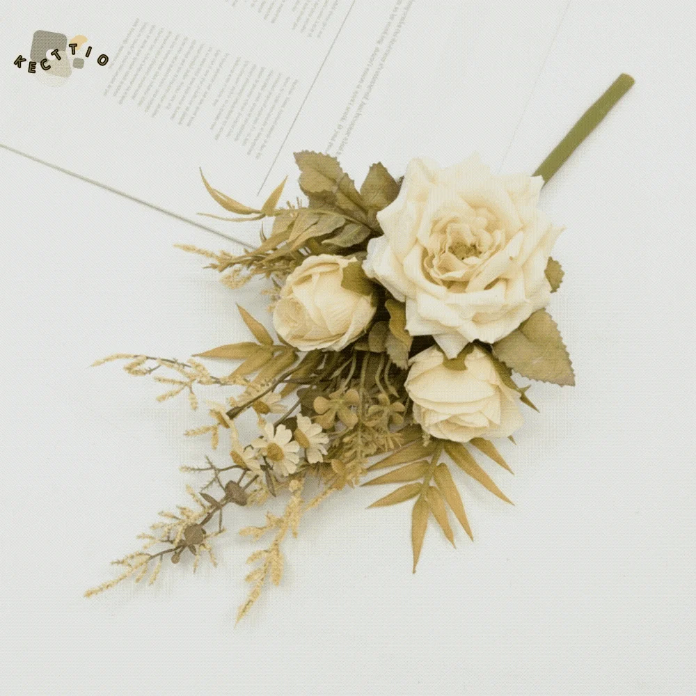 bouquet fleurs artificielles roses blanches vertes decoration intérieure classique naturelle occasion fête mariage