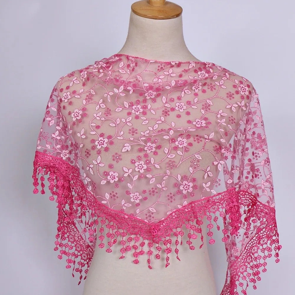 écharpe féminine floral dentelle noir blanc décoratives classique élégante printemps étéextérieur