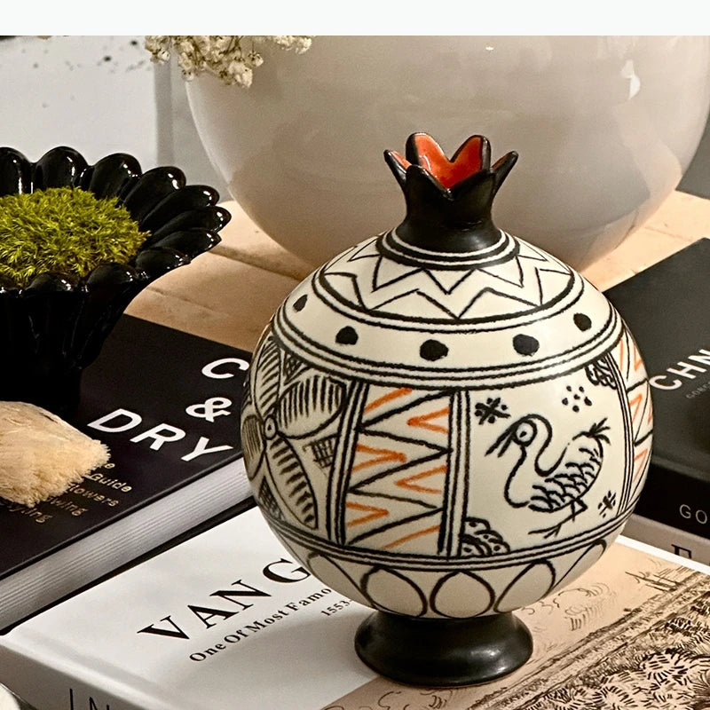 vase art déco oiseau stylisé motifs géométriques noir blanc orange