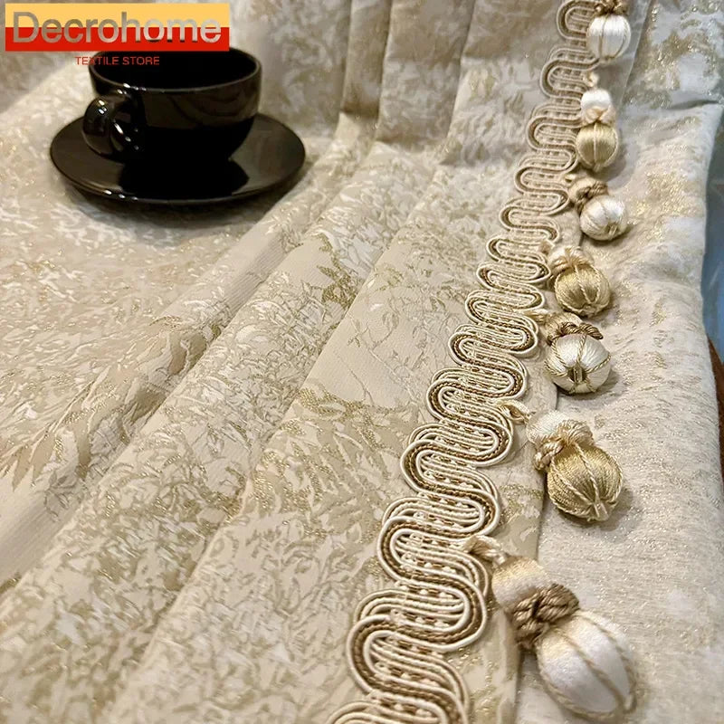 rideau occultant beige doré motif floral brodé classique ruban décoratif luxe