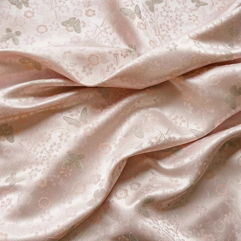 tissu polyester papillons fleurs rose clair moderne élégant brocart jacquard coudre décoration robe sac