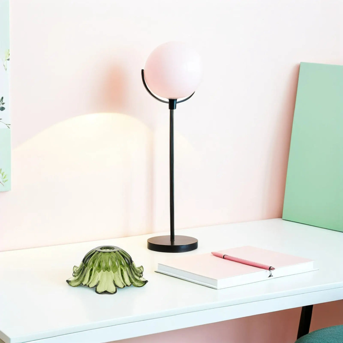 cache lampe fleur vert clair moderne rayures verticales opacité table lampes suspension lumière douille