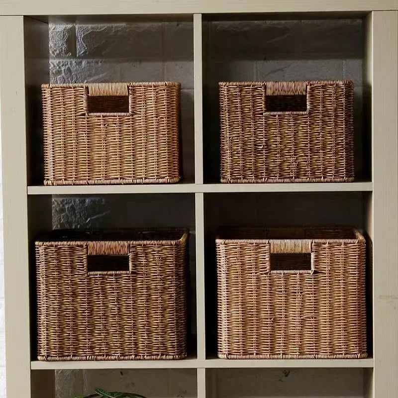 panier tressé marron clair rustique pliable imperméable utilisation multiple respectueux environnement poignées intégrées