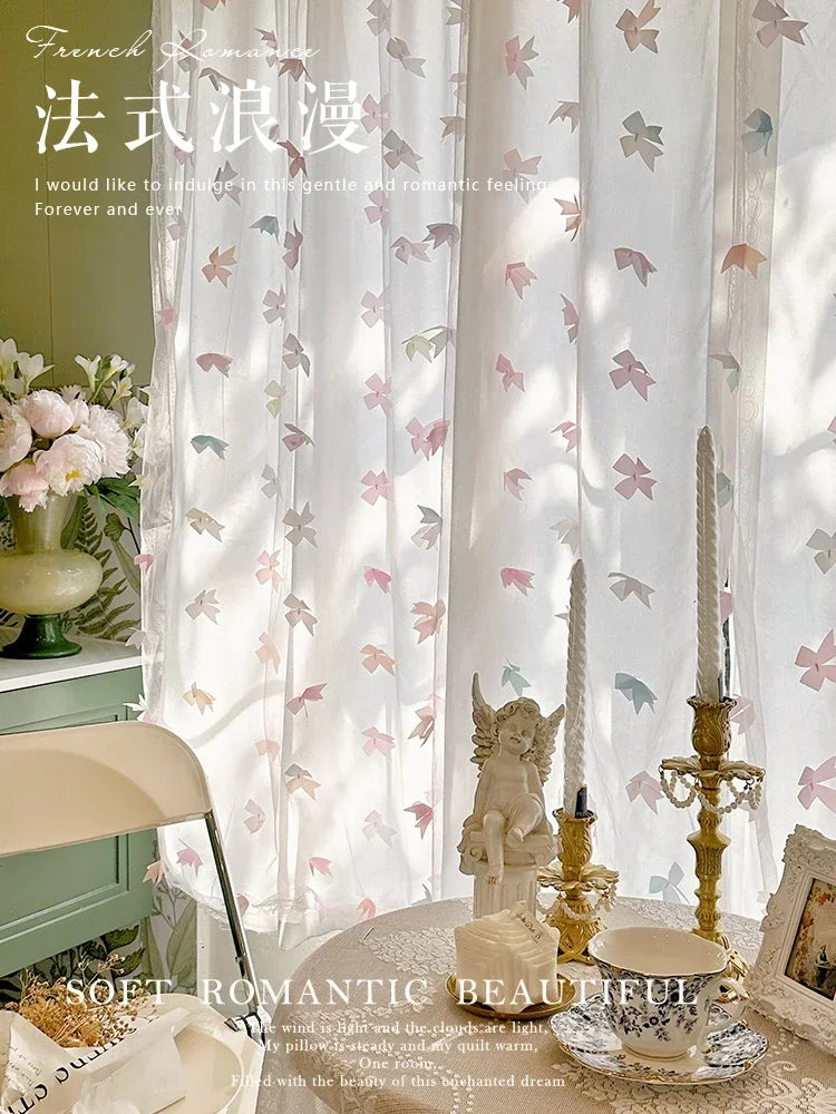 rideau transparent feuilles stylisées romantique blanc rose vert chambre hospitalité