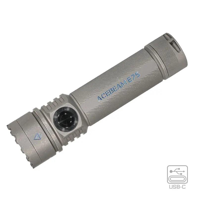 lampe poche rechargeable led noire 30w intense stroboscope auto défense texturée moderne
