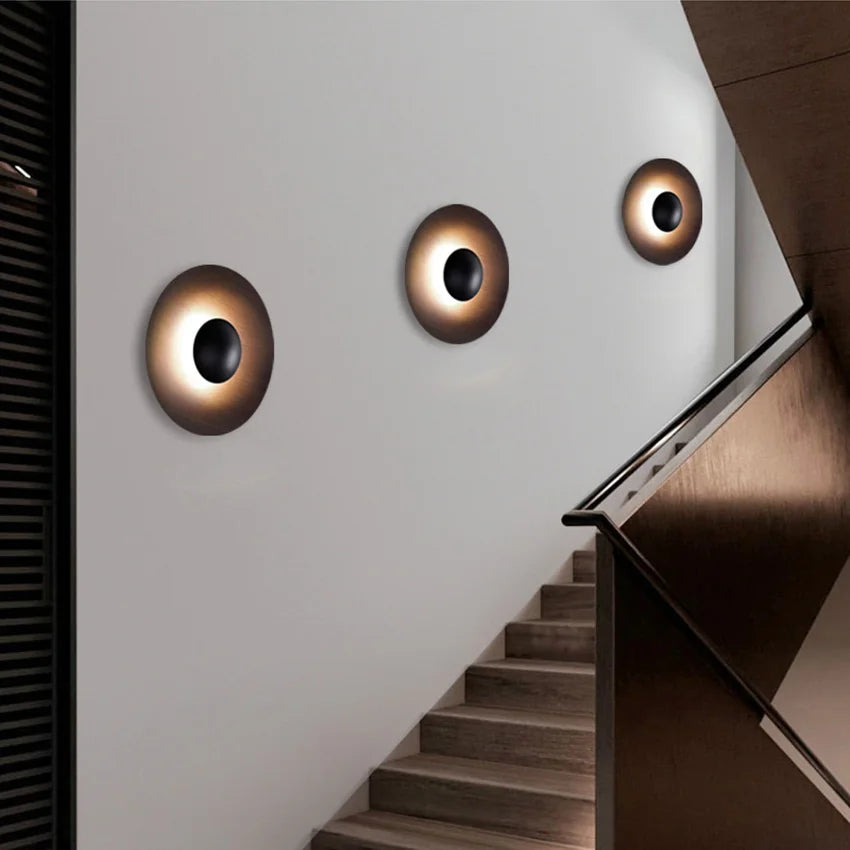 Applique murale LED ronde contemporaine blanc noir marron doré éclairage quotidien cuisine salle manger
