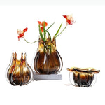 vases verre ambré moderne texturé lignes verticales formes ondulées transparent