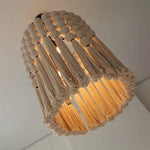 Suspension lumineuse moderne franges chaînes métalliques beige noir