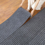 tapis pvc adhésif moderne gris rouge nervures argentées 300cm 40cm