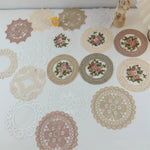 serviettes table brodées dentelle beige blanc classiques maison fête mariage