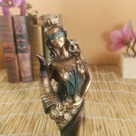 statue justice thémis bronze or balance épée couronne livres antiques classique antique