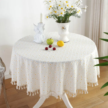 nappe table blanche jaune ponpon table dexterieur decoration mariage festivite rustic