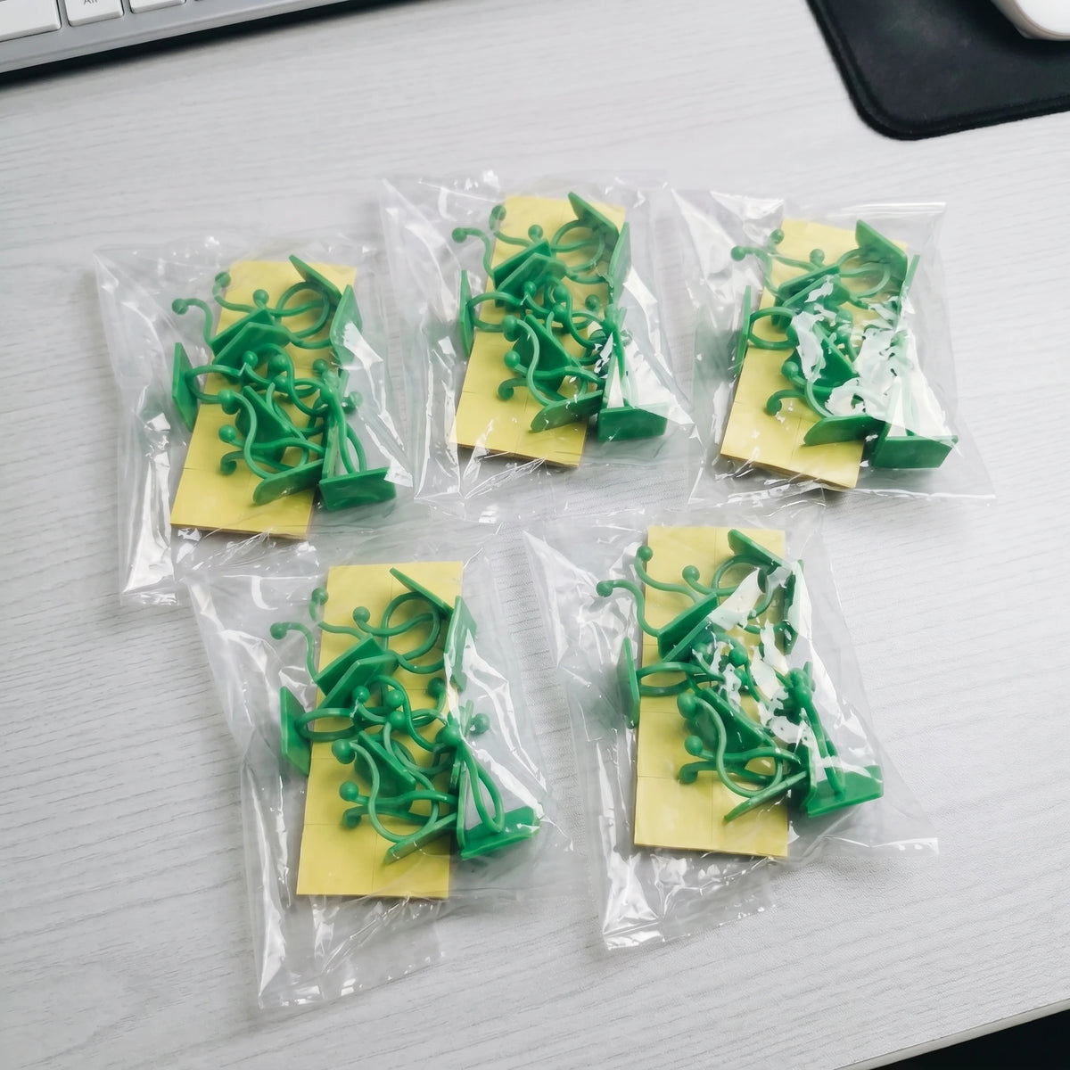 supports muraux auto adhésifs plantes grimpantes 100 pièces vert simples modernes