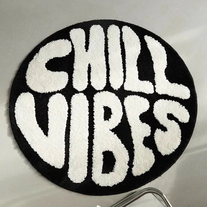 tapis rond noir blanc CHILL VIBES lettres texturées doux moderne salon chambre