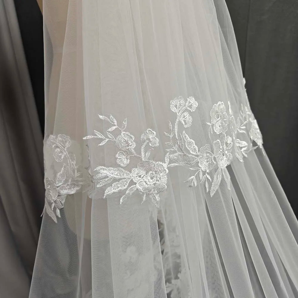 voile mariée blanc broderie florale translucide classique paillettes brillantes dentelle personnalisée peigne included