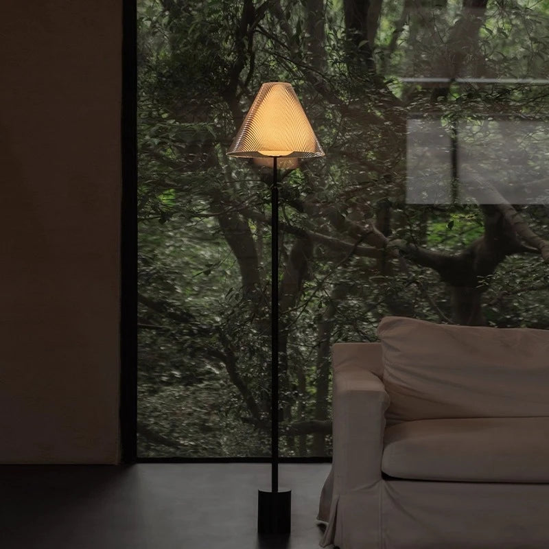 lampe sol moderne noir blanc rayures fines zone 10 15m² interrupteur bouton