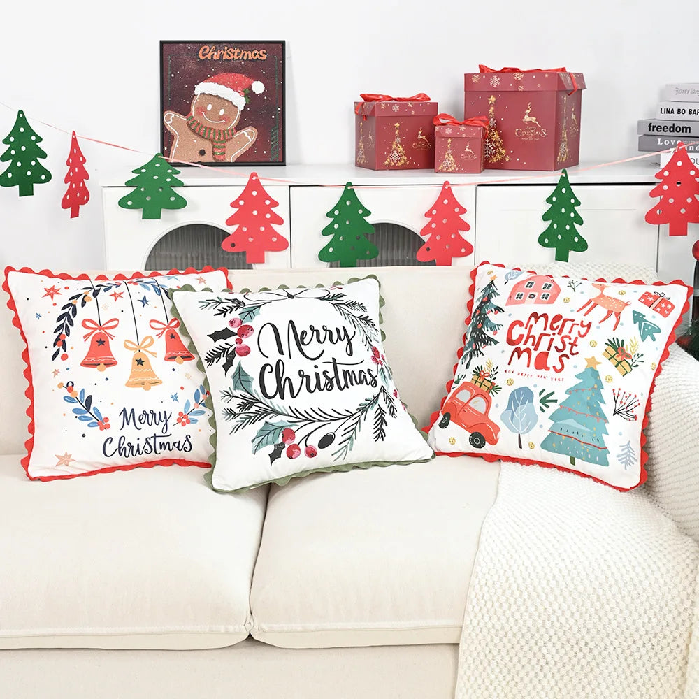 housse coussin patchwork noël blanc guirlande cloches branches baies étoiles décor maison festive 45x45cm