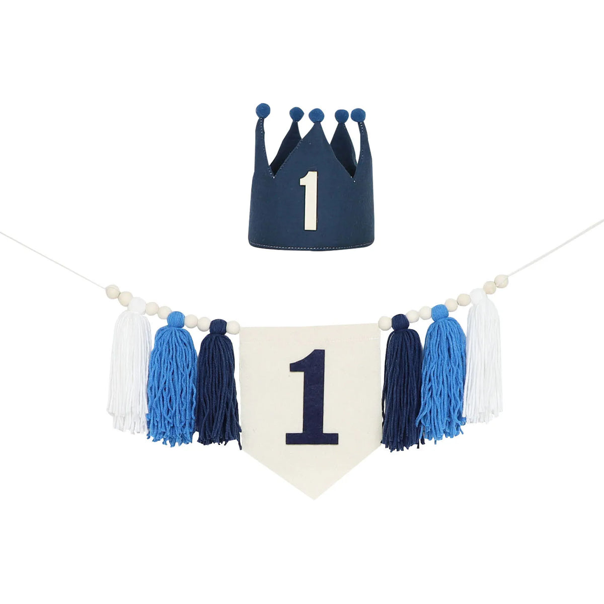 guirlande festivite couronne numerale deco chambre enfant motif pompon boho couleur neutre festive