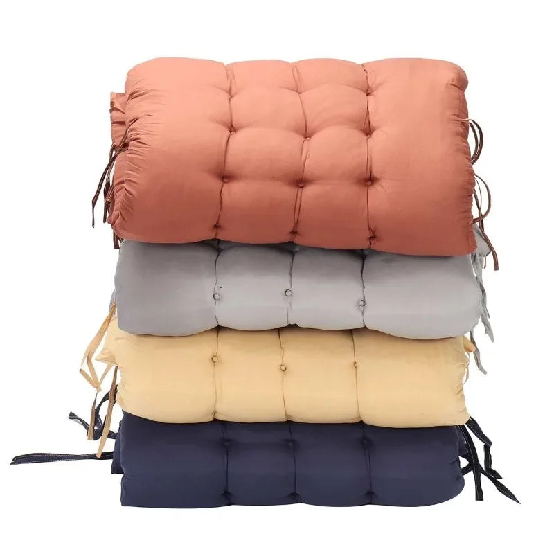 coussin chaise confortable moderne jaune gris orange bleu marine beiges épais uni boucle arrière