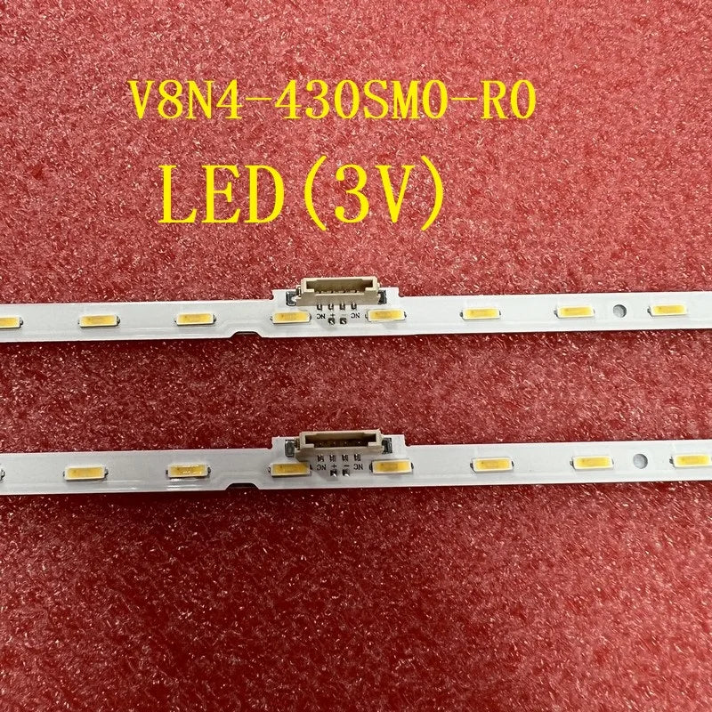 bande led blanc moderne ligne led dorée connecteurs électriques salon fixations invisibles