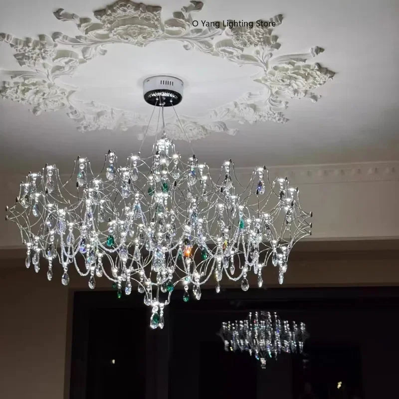 lustre cristal transparent argenté classique branches lumineuses chambre salon