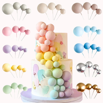 Boules de gâteau mousse bleu et or pour décoration anniversaire