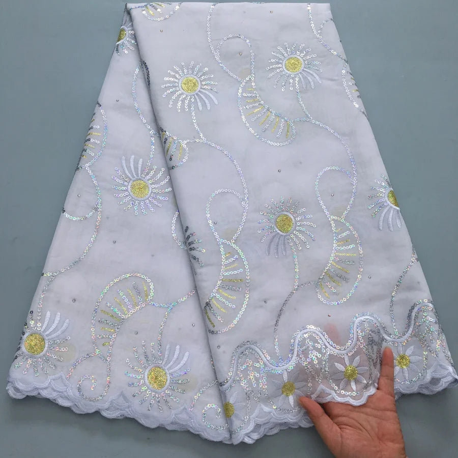 tissu voile brodé fleurs géométriques marron violet bleu clair polyester coton mariage décoration paillettes