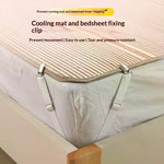 clips lit blancs sangles réglables attaches minimalistes modernes chambre fixations matelas housse