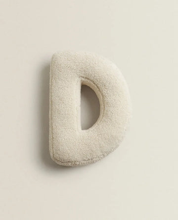 coussin peluche alphabet lettre enfant décoration chambre bébé doux coton bleu rouge beige vert