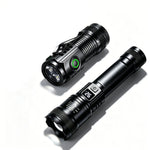 lampe torche rechargeable usb écran numérique zoom porte clés edc noir robuste moderne clips