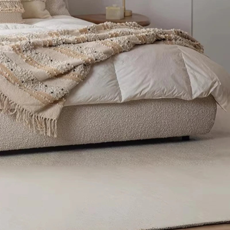 lit moderne minimaliste contemporain beige vert velours tissu uni double maison chambre coucher