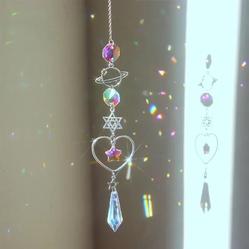 décoration intérieure guirlande cristal transparent arc ciel bohème céleste étoiles lune soleil cœur