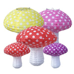 lanterne champignon fraise couleur rouge blanc jaune rose verte points feuilles enfant décoration fête