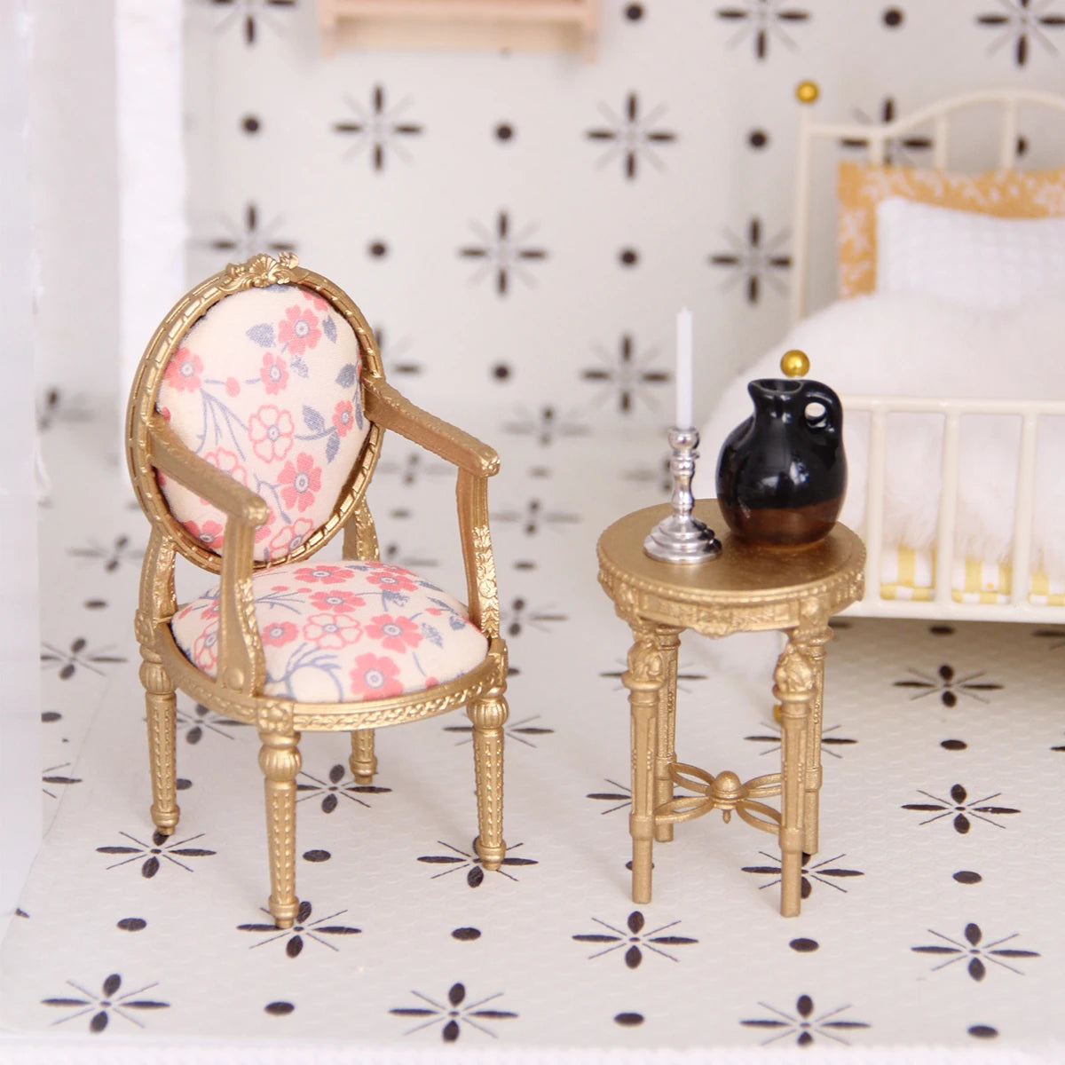 meubles miniatures résine chaises table or blanc floral rococo louis xv vintage figurinesDecorationMiniMaison