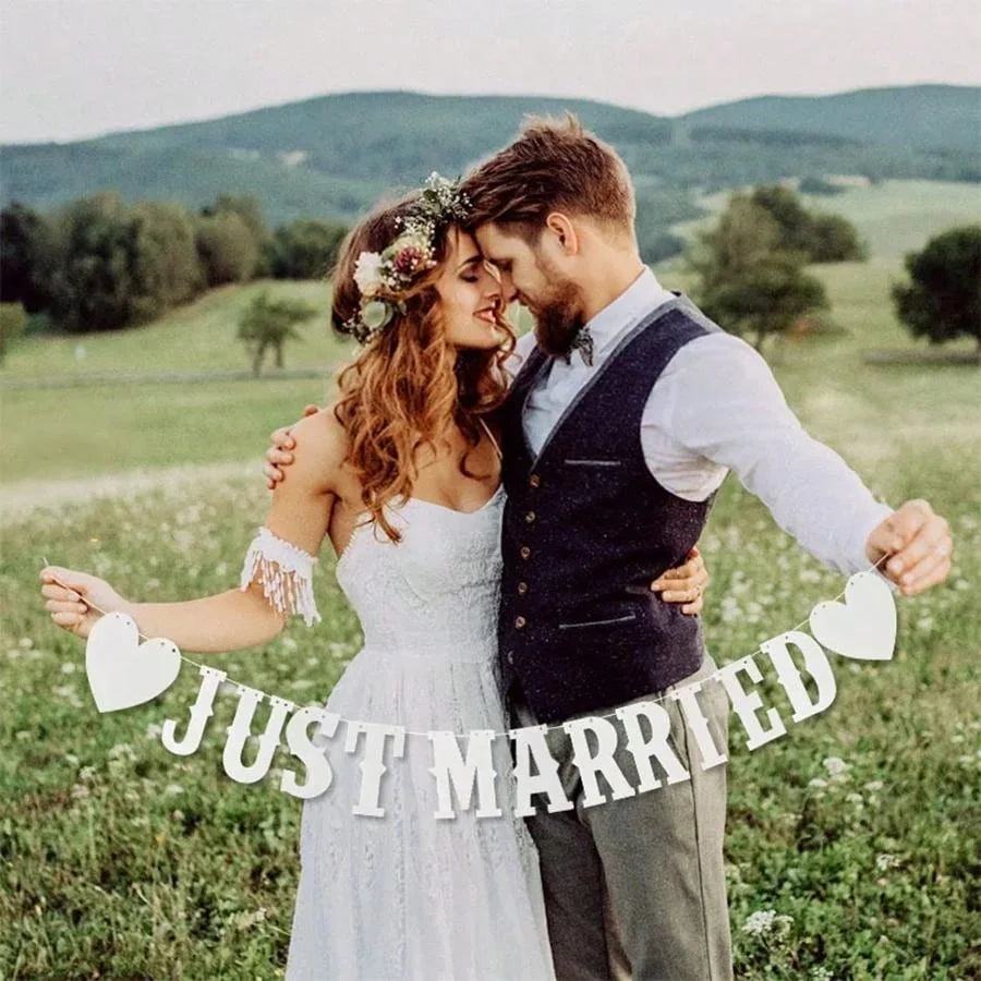 guirlande juste married blanc argenté lettres relief coeurs occasion mariage anniversaire festive suspension okolets