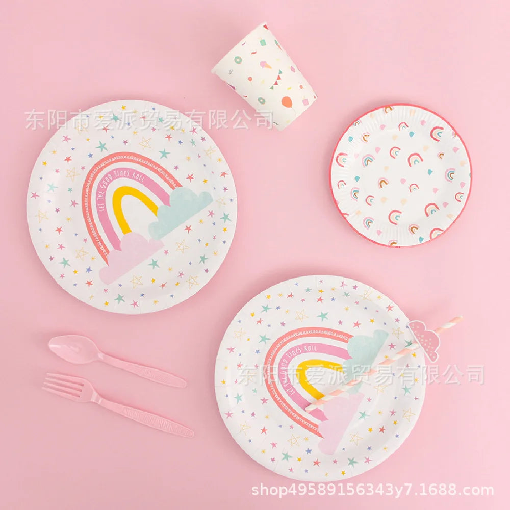 assiettes papier arc ciel étoiles nuages fête anniversaire enfantin unicorn rainbow party gobelets napkins