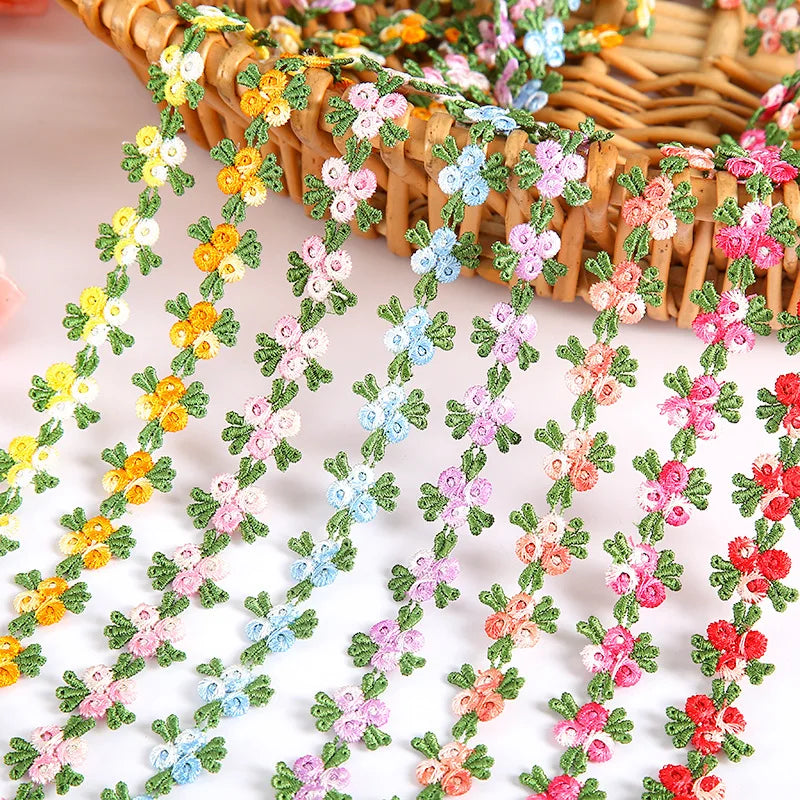 ruban decoratif brode fleurs feuilles 2cm largeur vert rose bleu orange mariage decoration ecologique