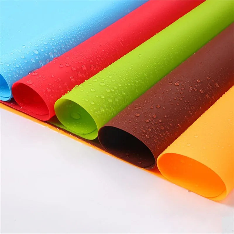 tapis silicone cuisson rectangle moderne orange bleu jaune rouge vert marron lisse uniforme