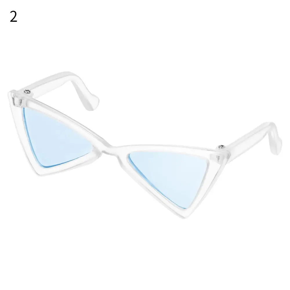 lunettes soleil transparentes clips nasaux verres colorés moderne rouge noir blanc bleu clair rose