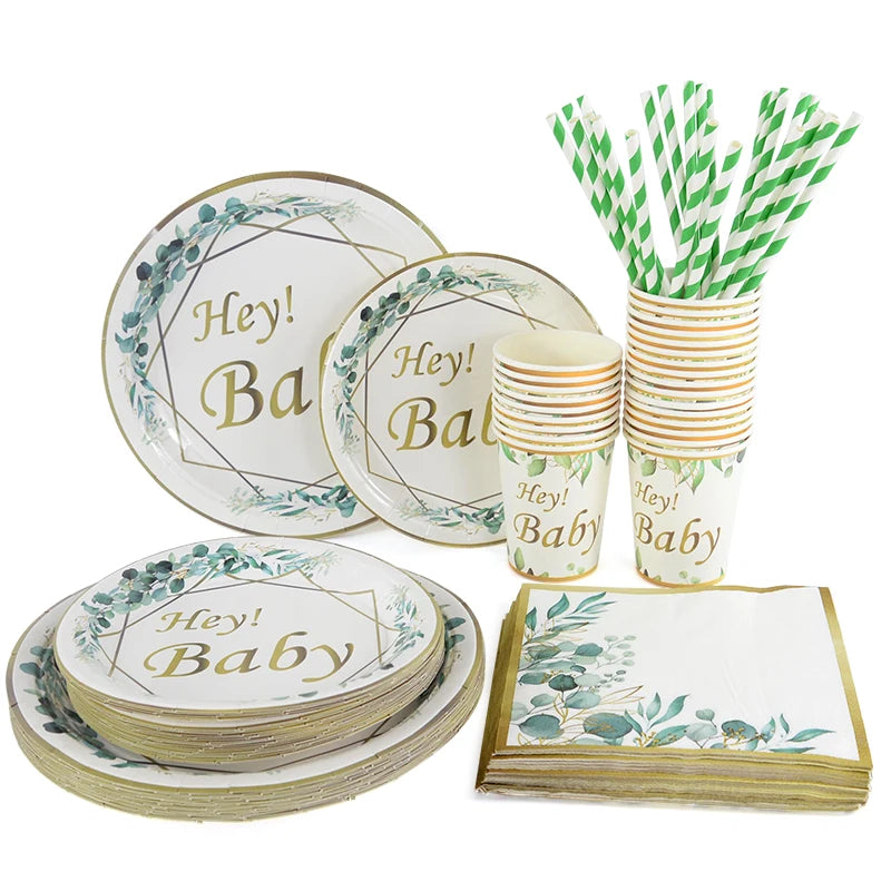 assiettes jetables anniversaire enfant vert doré hey baby guirlande feuilles textes festifs verres serviettes