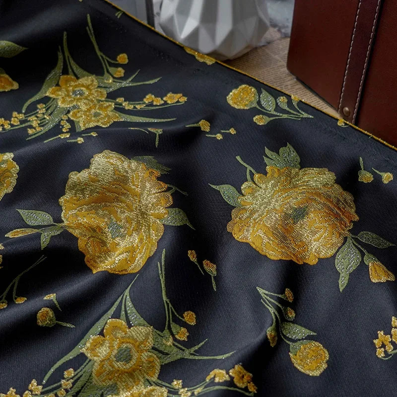 tissu brocart floral texturé noir jaune vert résistant bricolage decoratif 145cm
