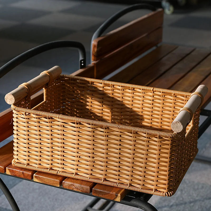 panier tressé naturel poignées bois rangement traditionnel respectueux environnement dimension 37x26cm