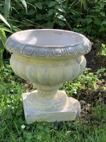 moule concret pot fleur jardin decor villa classique ocre motif floral cannelures texturé