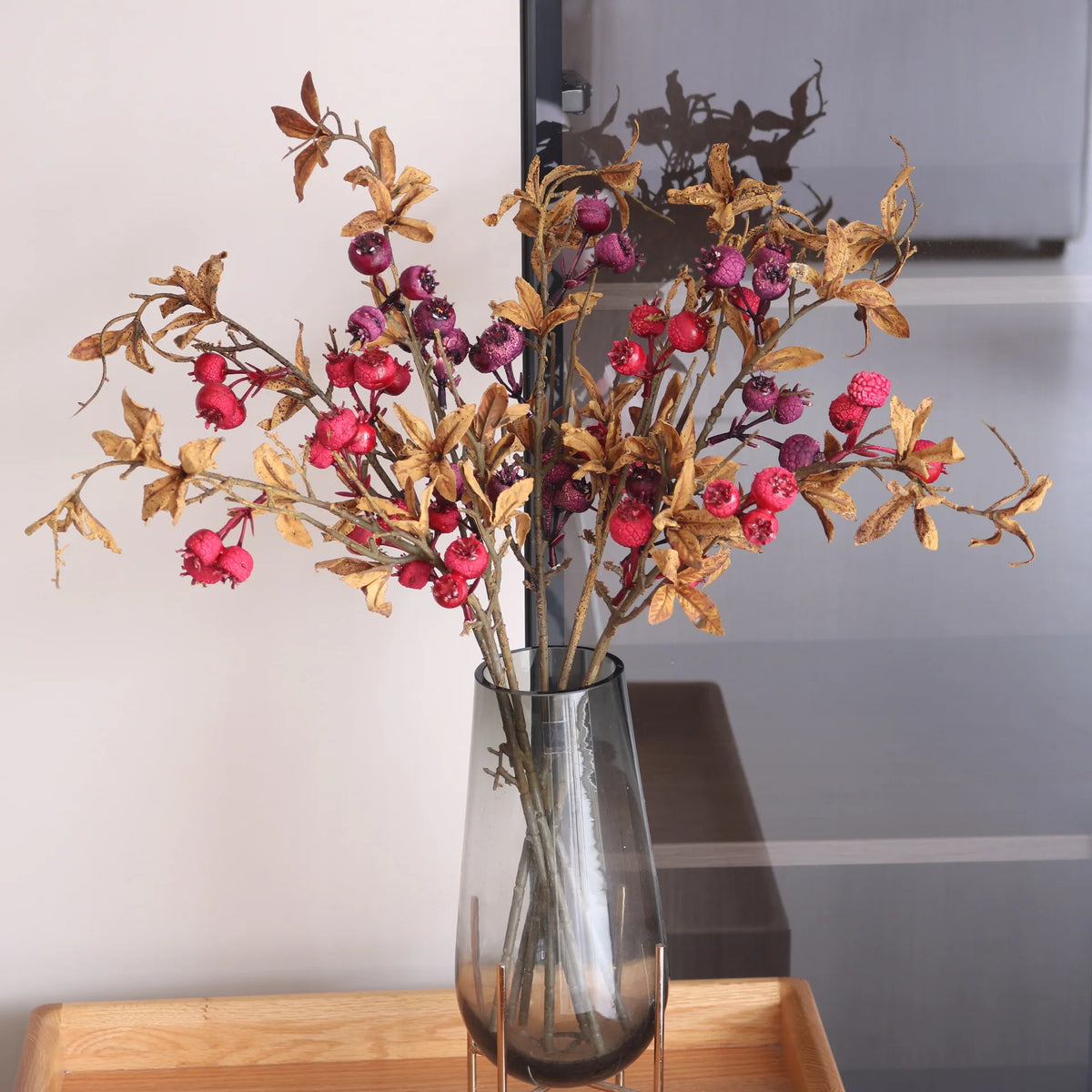 décoration intérieure bouquet artificiel feuilles baies rouge orange naturel rustique