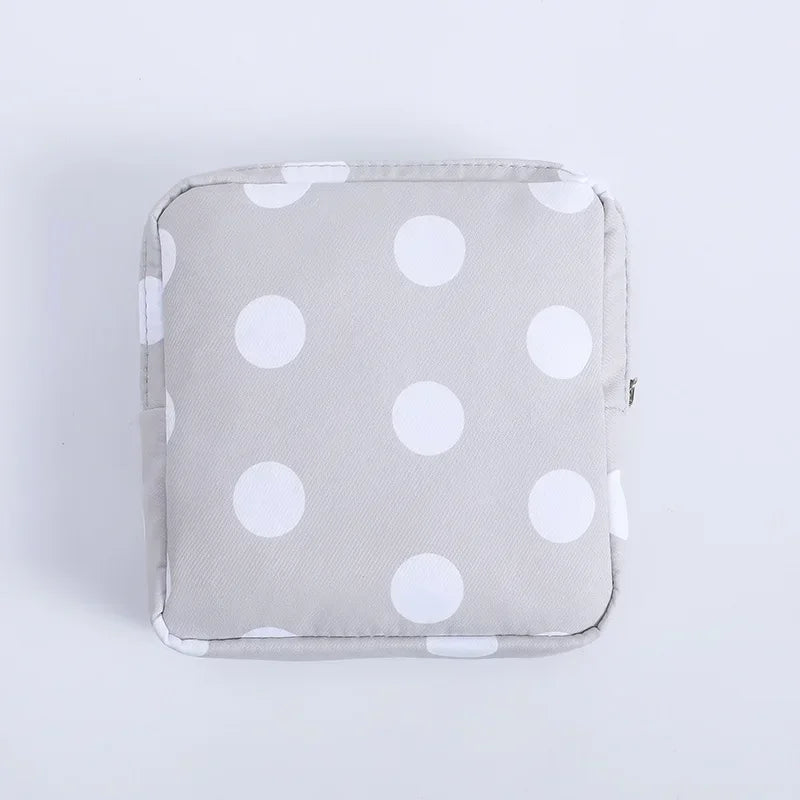 pochettes cosmétiques voyage blanches modernes cactus triangles licornes coeurs opaques