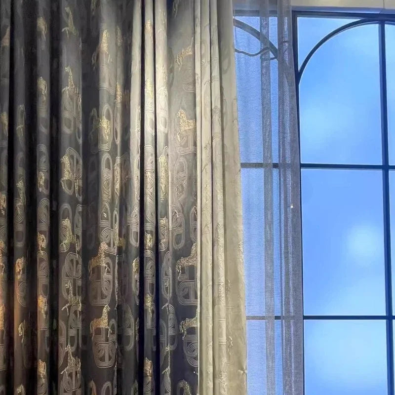 rideau translucide moderne motif cheval doré gris beige salon chambre fenêtre maison élégant