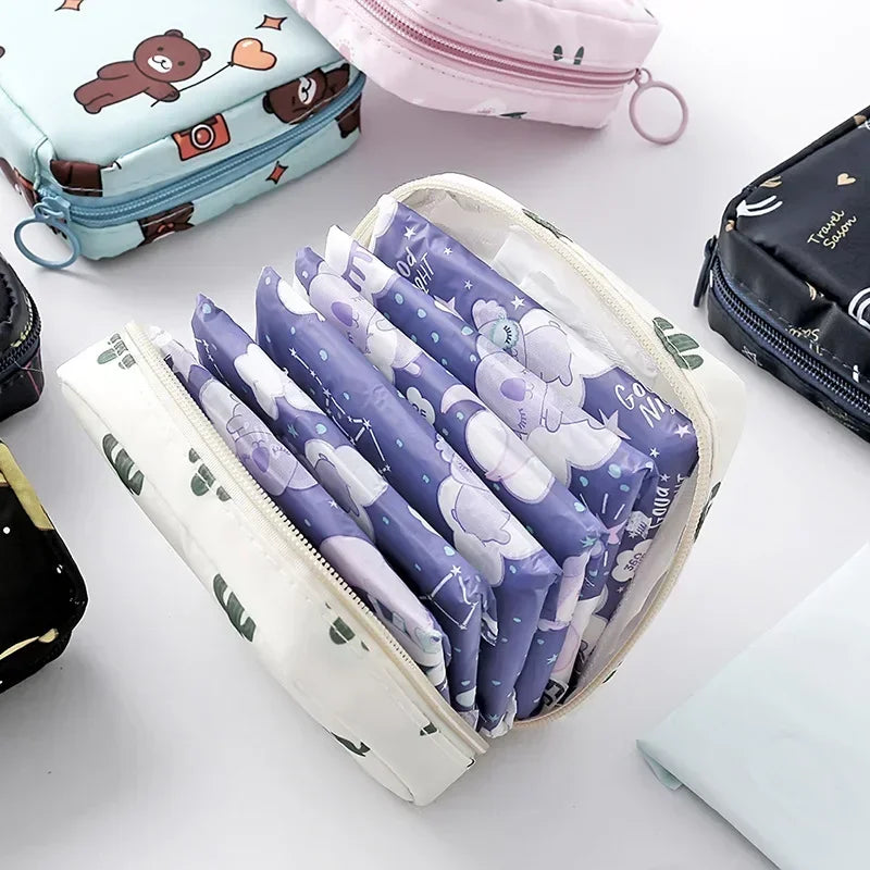 pochettes cosmétiques voyage blanches modernes cactus triangles licornes coeurs opaques