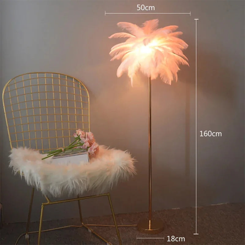 lampe sol moderne plumes blanches dorées bleu turquoise LED éclairage intérieur chambre salon élégant